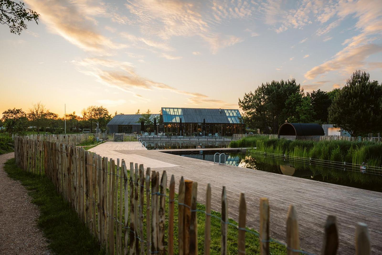 Vakantiepark De Klepperstee Ouddorp Exterior photo